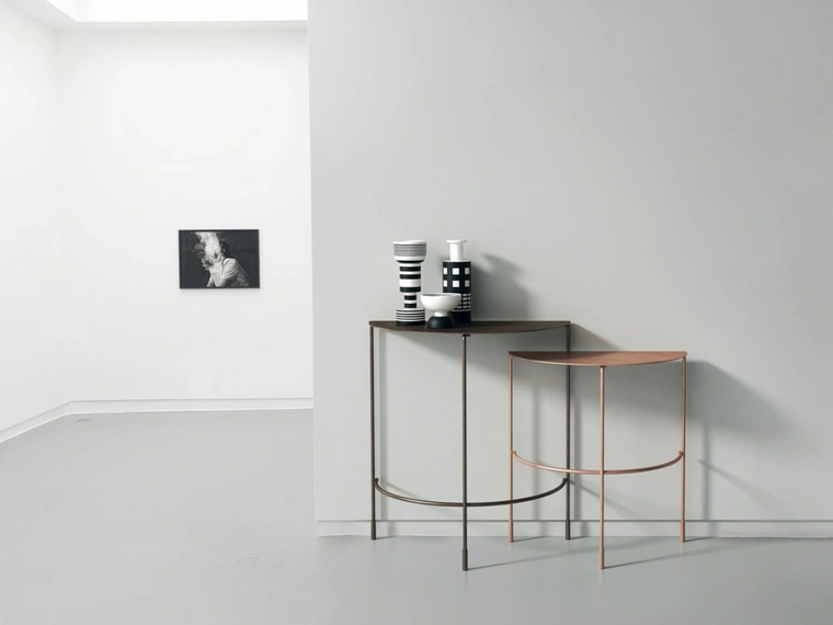 Tavolino in metallo Hoodi di Midj