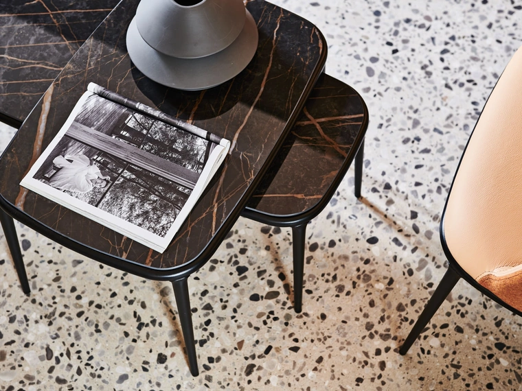 Tavolino Lea in cristalceramica di Midj