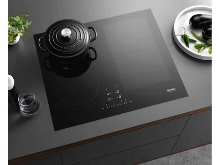 Piano Cottura a induzione KM 7464 FL di Miele