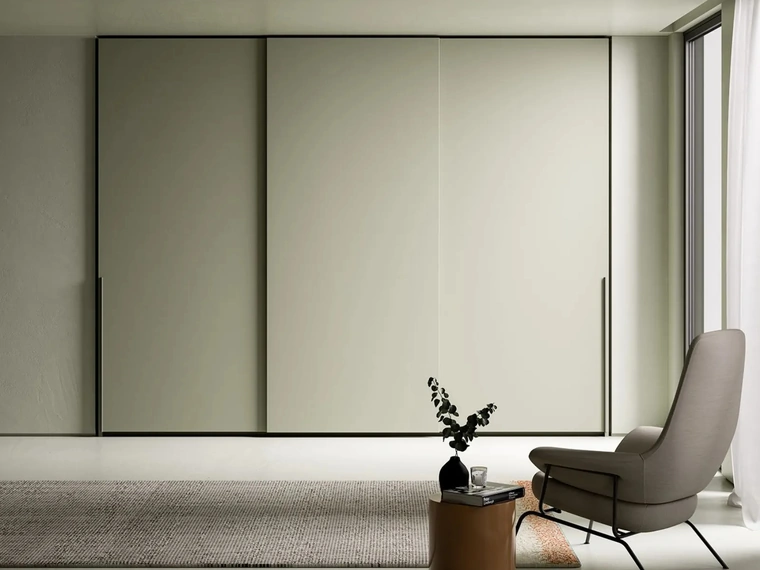 Armadio con ante scorrevoli Plana di Dielle Modus
