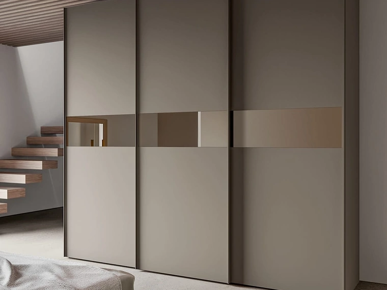 Armadio con ante scorrevoli Tris 01 di SantaLucia