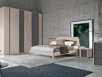 Letto matrimoniale Golf Virgo con struttura e testiera in legno chiaro di Colombini Casa