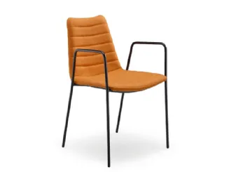 Sedia in tessuto con braccioli Cover P M TS di Midj