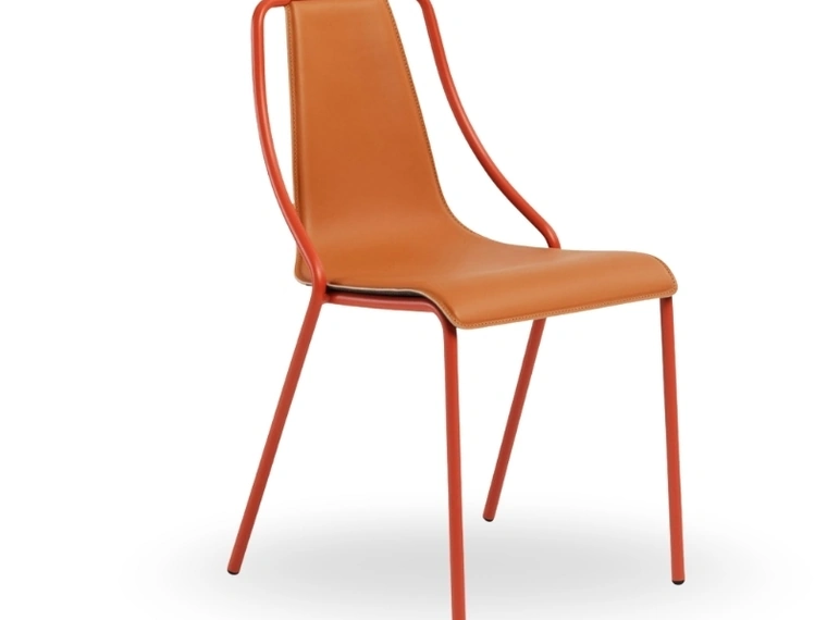 Sedia Ola in cuoio di Midj