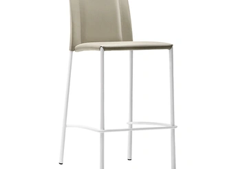 Sgabello in cuoio Silvy di Midj