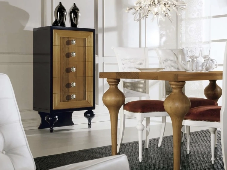 Tavolo Art 2608 Classico in legno di Fratelli Mirandola