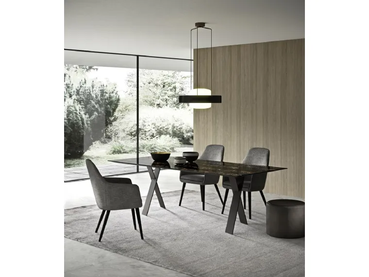 Tavolo rettangolare Tailor in ceramica con base in metallo di Presotto